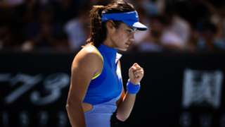 Raducanu makes winning start after coach split