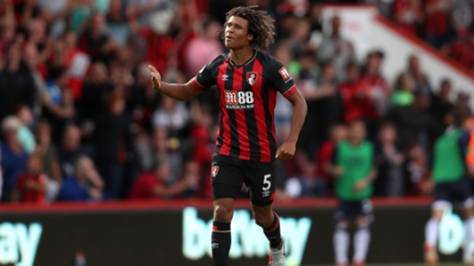 Manchester United and Tottenham transfer speculation will not disrupt Ake - Howe Manchester United and Tottenham transfer speculation will not disrupt Ake - Howe