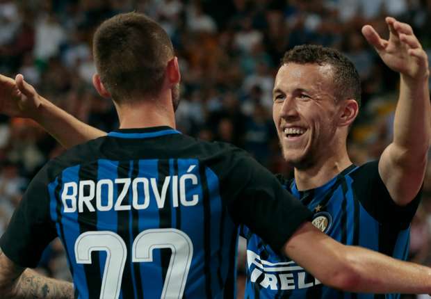 ivan-perisic-and-marcelo-brozovic_1tqek5ljo93891oklr5pyj5u7i.jpg