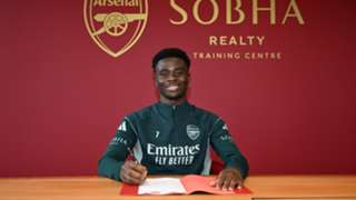 Saka signs new long-term deal with Arsenal
