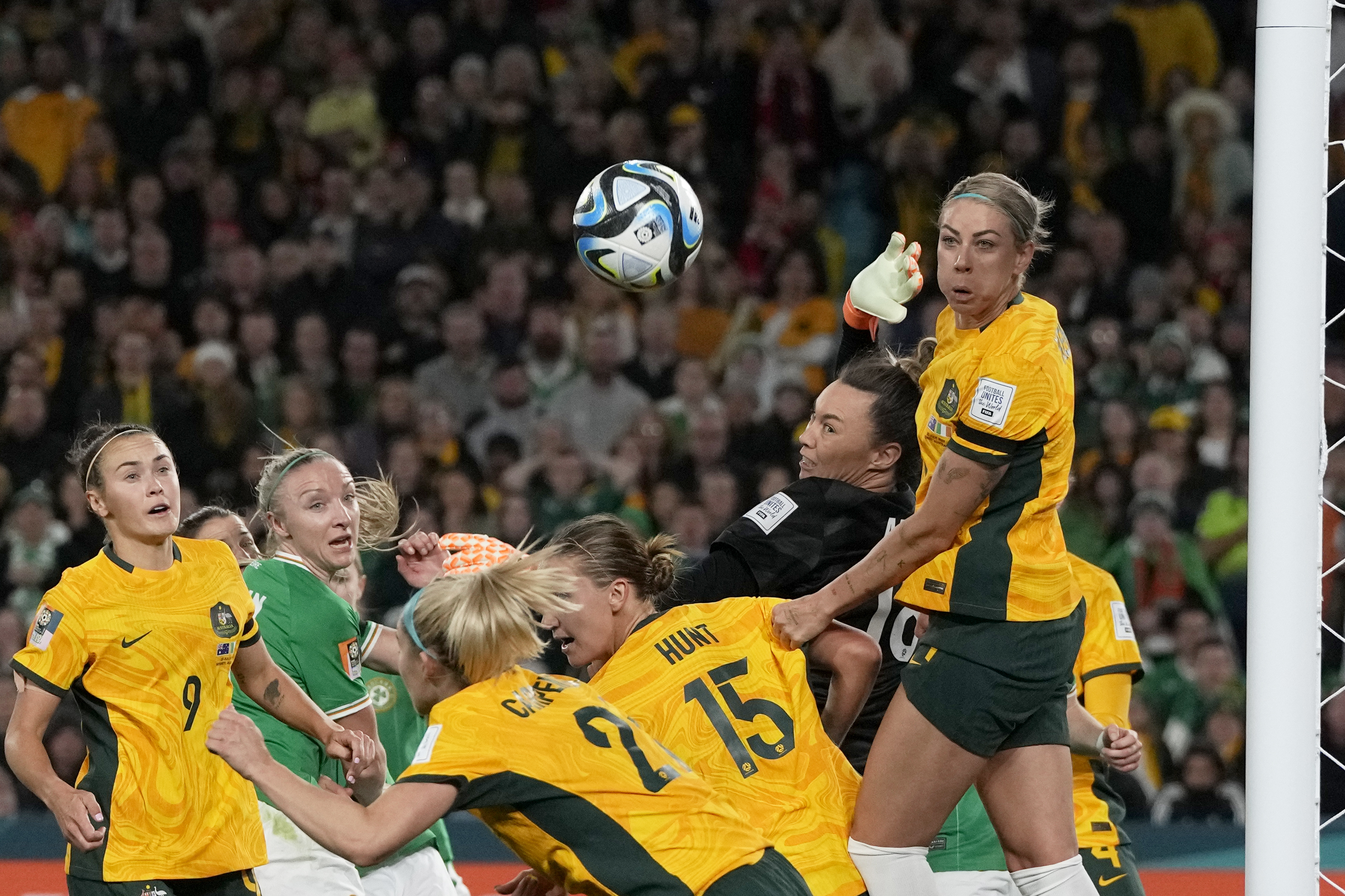 Australia's Caitlin Foord, Ellie Carpenter, Clare Hunt, Mackenzie Arnold and Alanna Kennedy, left to right, defend a Republic of Ireland corner