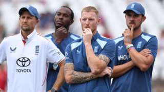Stokes ends England career with heavy defeat as New Zealand seal series win