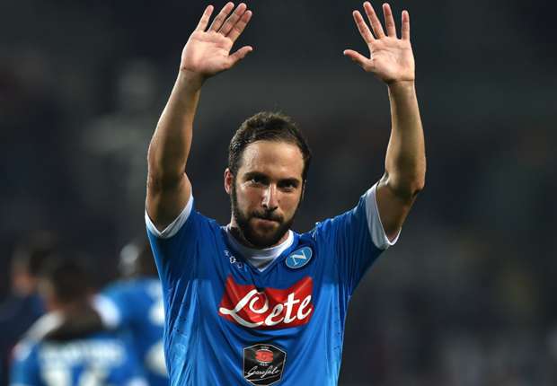 gonzalohiguain-cropped_1x6nyo1mw0lar1szpqesrbuh0q.jpg