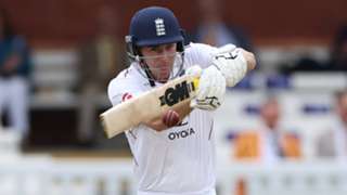 Weather delays England but Lawrence helps build big lead