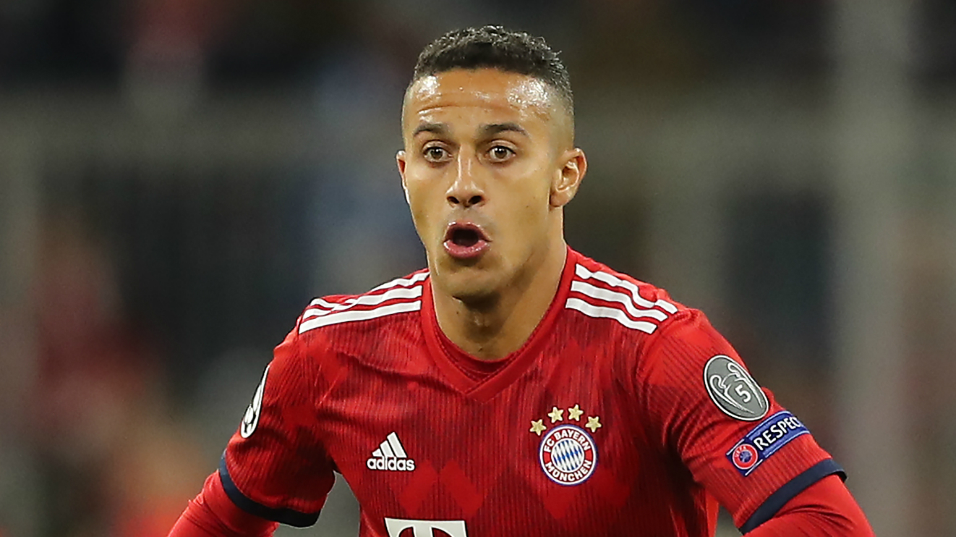 Thiago back in Bayern training after three-game absence.
