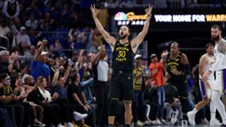 Warriors erase 25-point deficit in win over Lakers