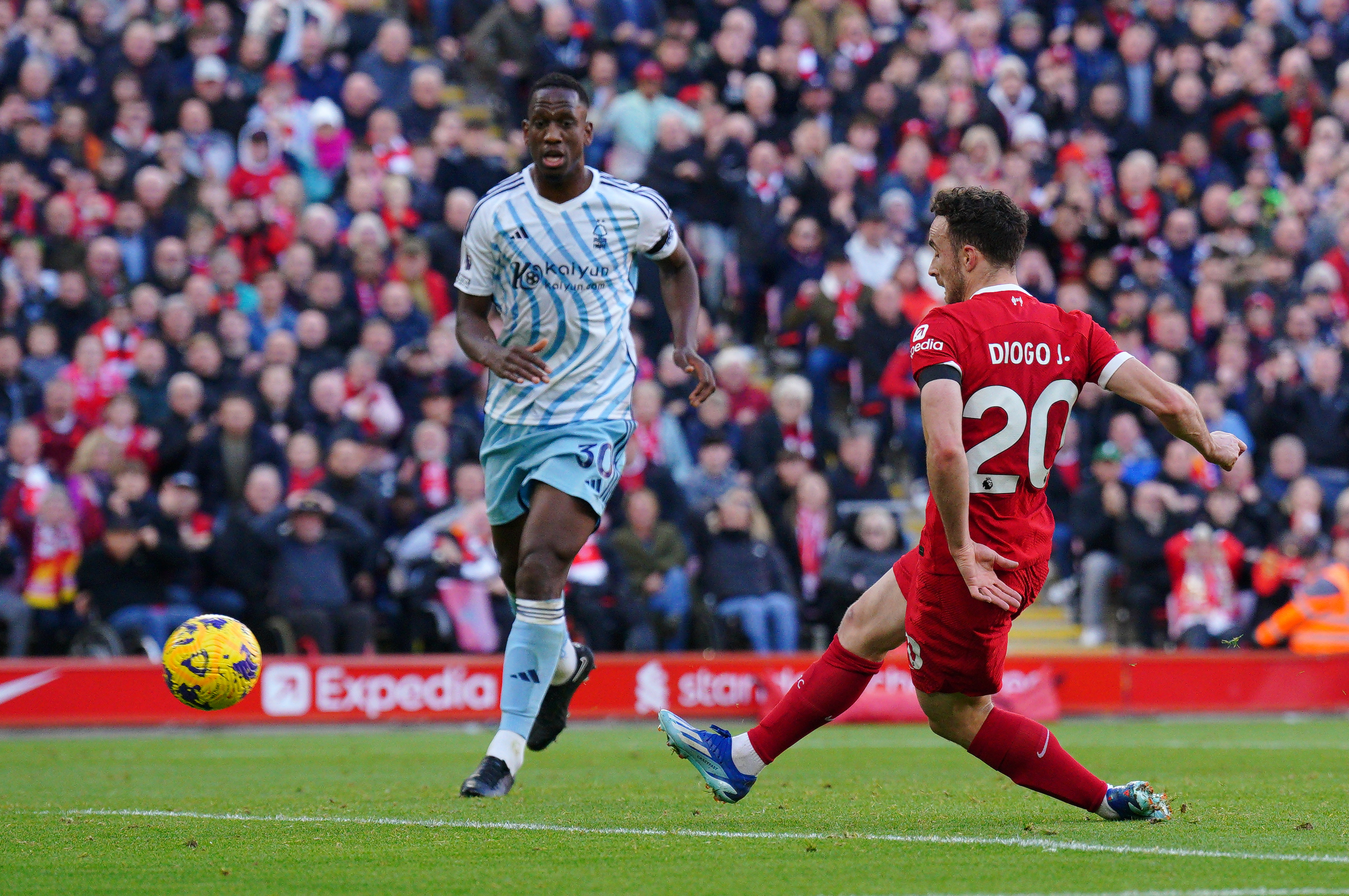 Liverpool show support for Luis Diaz in victory over Nottingham Forest