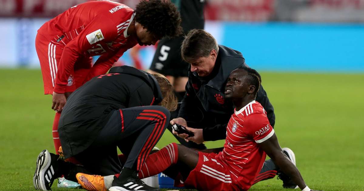 Sadio Mané runs in training at Bayern after operation