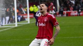 Nottingham Forest 1-1 Aston Villa: Williams moves Pereira's side three clear of relegation zone