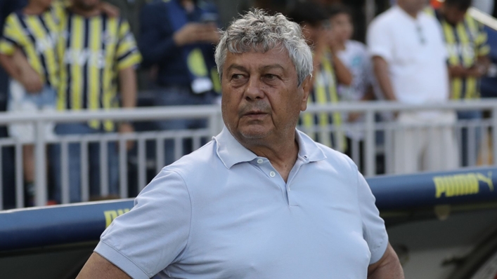 Mircea Lucescu stands at pitchside during Dynamo Kyiv's win over Fenerbahce