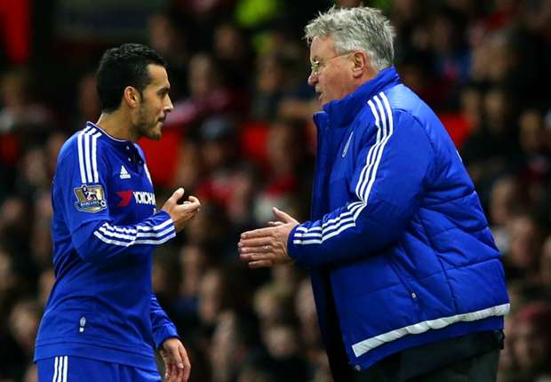 guus-hiddink-pedro-cropped_1a7laiaoycg6o12rfv9o2bnvh4.jpg