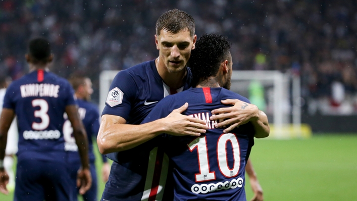 Thomas Meunier and Neymar (r) during their time together at PSG
