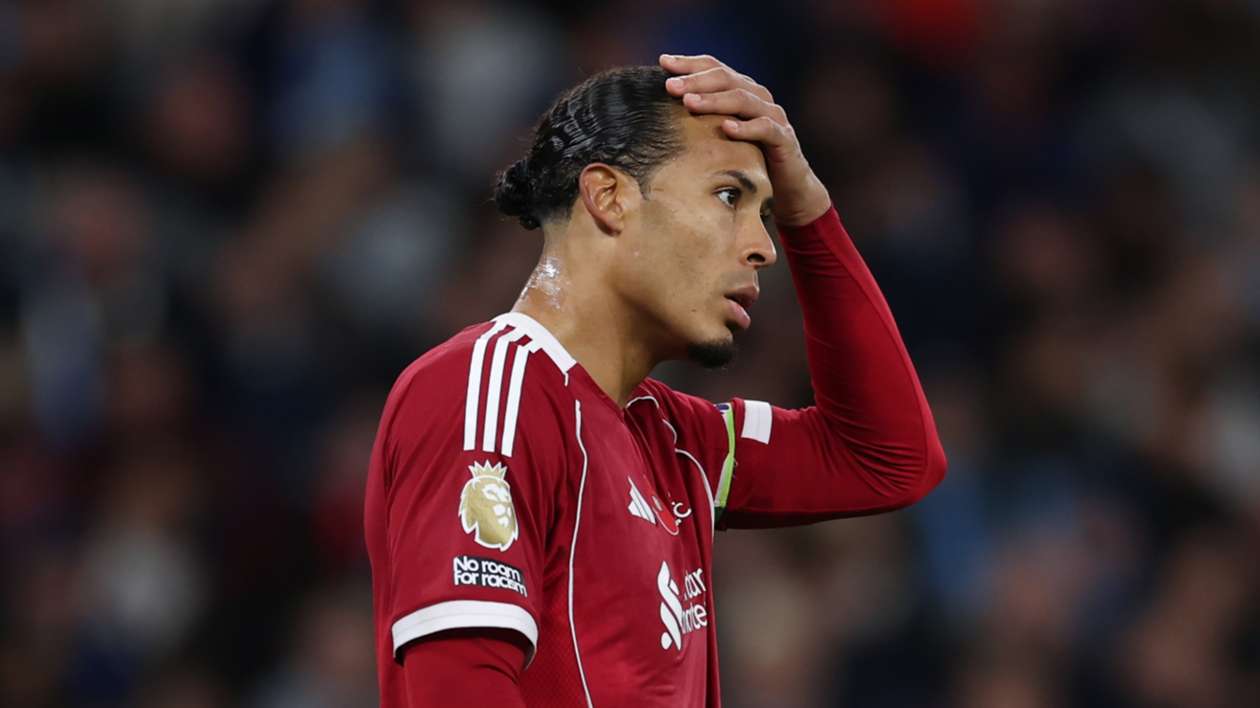 Van Dijk: Liverpool will not give up in Premier League title fight