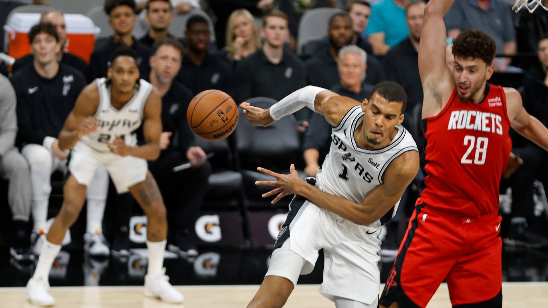 NBA: Wembanyama overcomes slow start to score 15 points in Spurs' win over Rockets