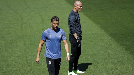 Zidane 'cannot imagine Real Madrid without Ronaldo' Zidane 'cannot imagine Real Madrid without Ronaldo'