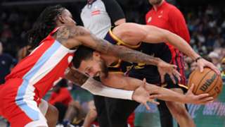 Grizzlies hit franchise-record 27 3s in 51-point rout of Warriors