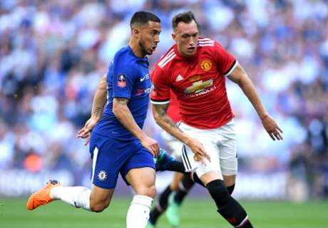 Jones over 'cr*p' FA Cup final outing