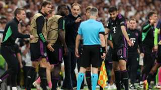 Tuchel and Bayern fume at 'absolute disaster' after contentious offside call
