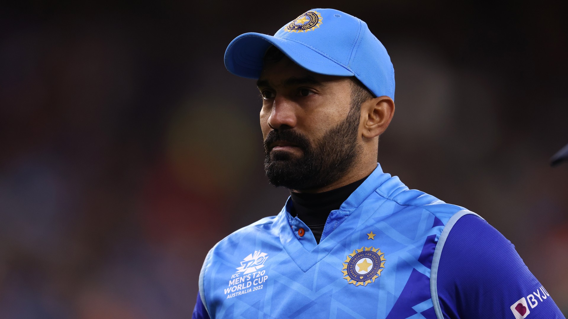 Karthik announces retirement from cricket