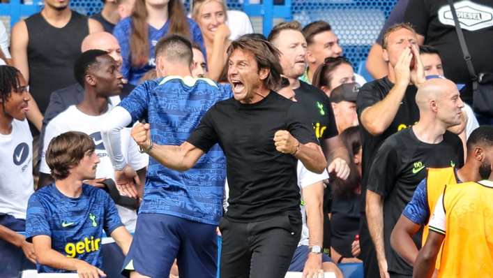 Antonio Conte celebrates during Tottenham's 2-2 draw with Chelsea