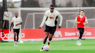 'They always forget the £300m we've sold' – Slot justifies Liverpool's transfer splurge