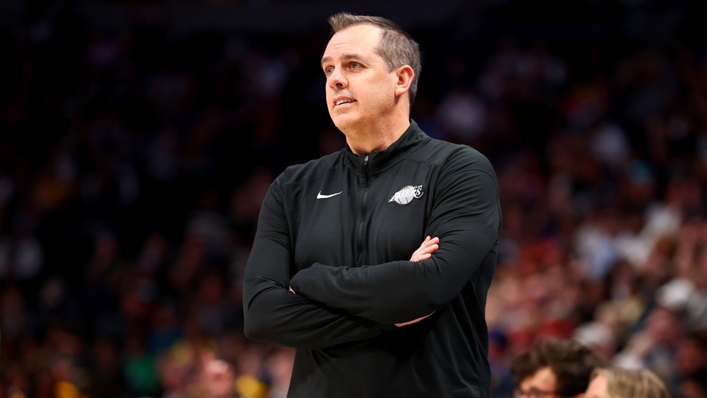Frank Vogel coaching the Lakers in 2022