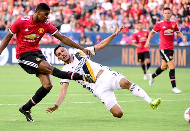 marcusrashford-cropped_g6zd7fqrjmmp1rkog5icvyi2p.jpg