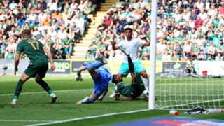 Che Adams nets stoppage-time winner as Southampton edge out Plymouth