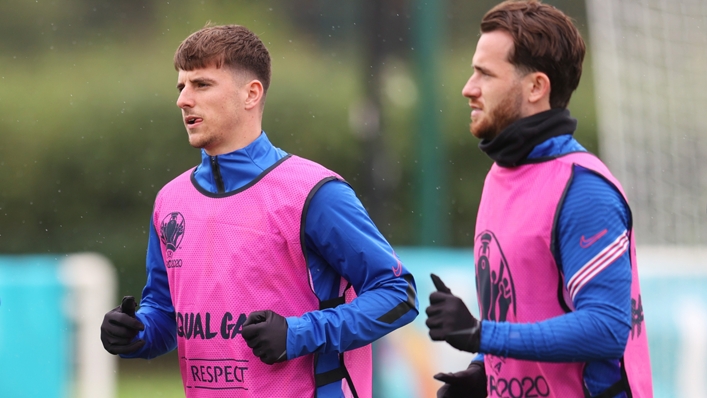 Mason Mount and Ben Chilwell in England training