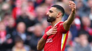 Liverpool 3-1 Southampton: Salah scores two penalties in comeback win