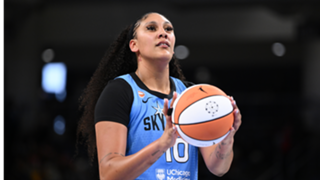 WNBA: Sky's Cardoso hits all 13 field goal attempts for WNBA record