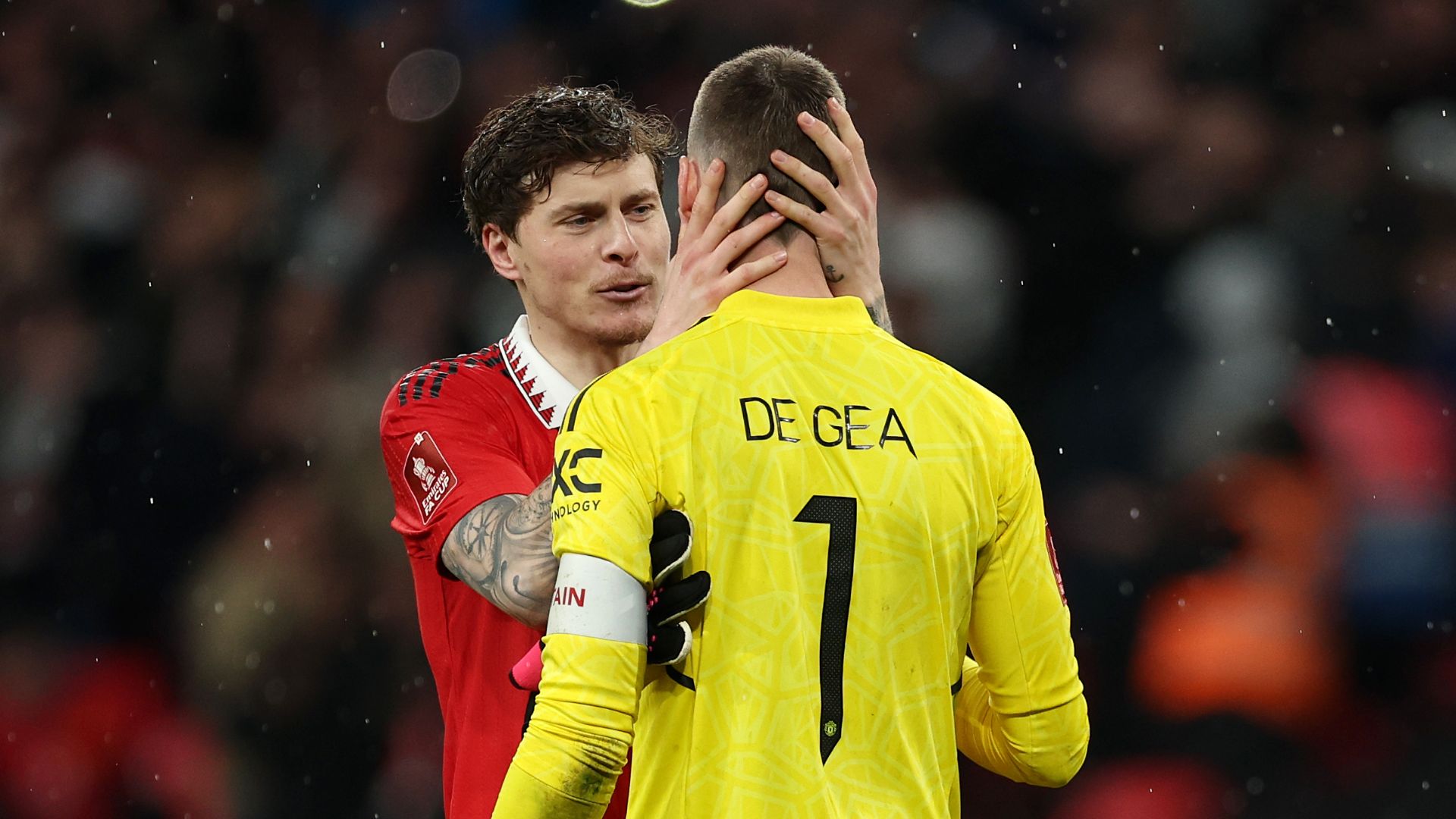Victor Lindelof and David de Gea