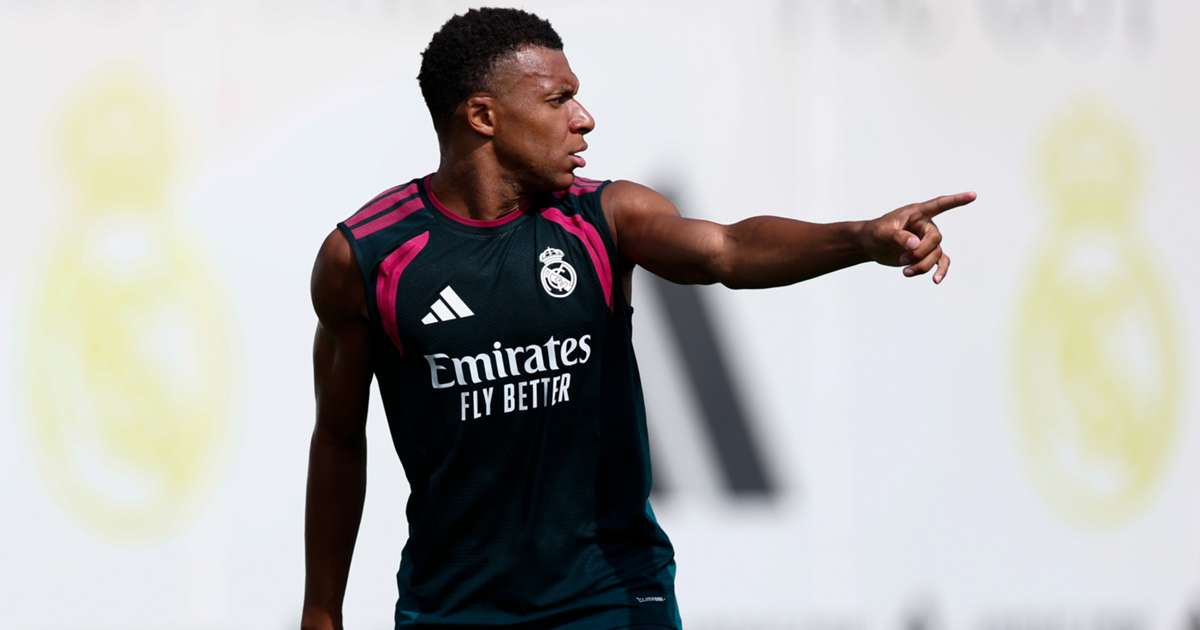 Mbappe backs Mourinho to end Real Madrid trophy drought: 'We're going to win titles again'
