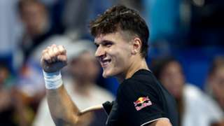 Mensik stuns Sinner to reach Qatar Open semi-finals