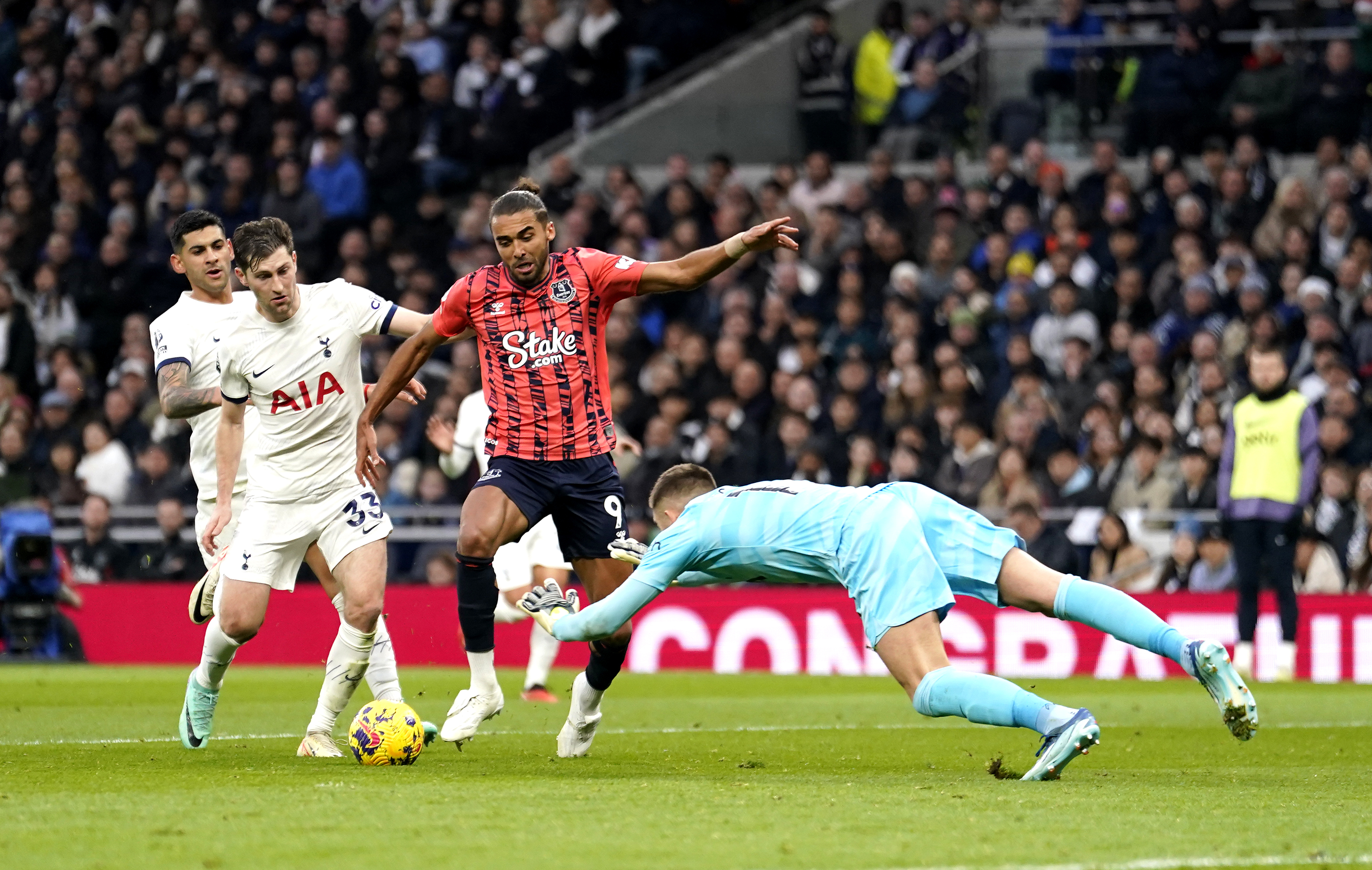 Dominic Calvert-Lewin in action against Tottenham