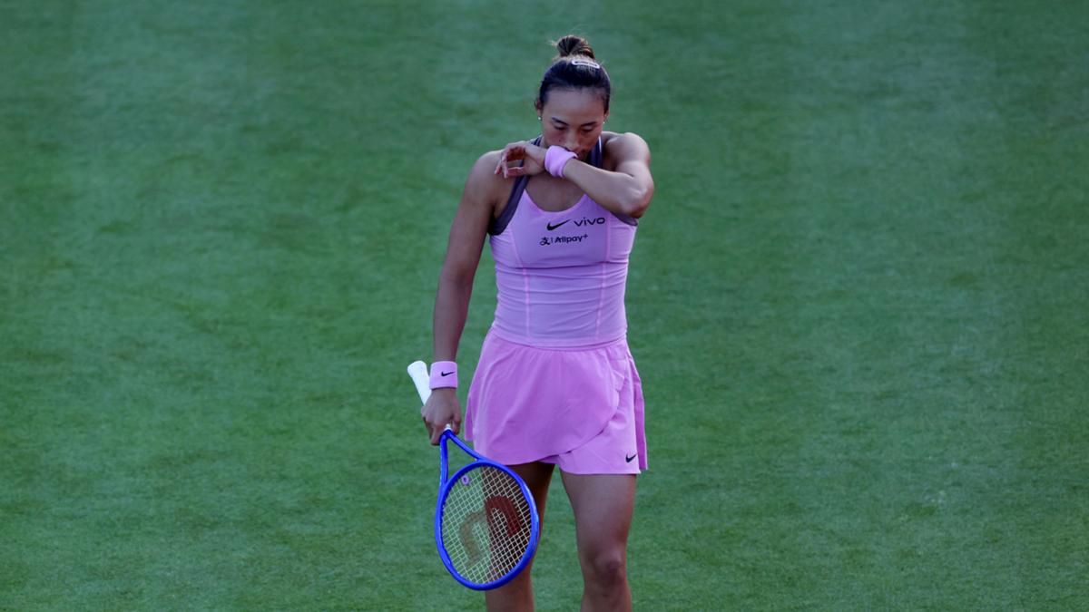 Zheng loses Queen's opener while two-time Libema Open champion Alexandrova stunned