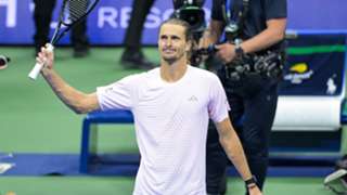 Zverev shrugs off Shelton-Alcaraz fatigue to reach US Open semi-finals