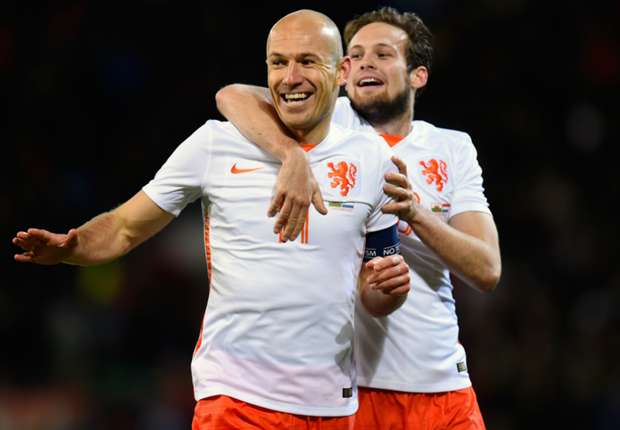 robben-blind-netherlands-cropped_1drtyq5o8g6v31jjveyfemy0to.jpg