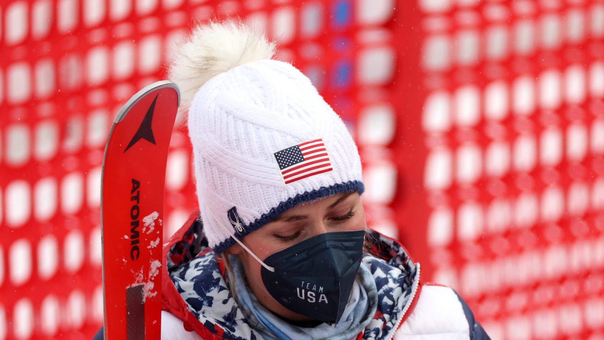 Winter Olympics: Shiffrin 'feels like a joke' after third DNF