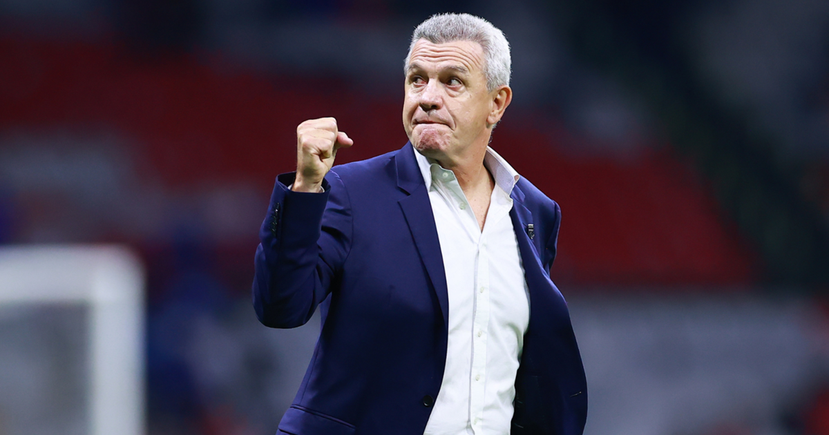 Javier Aguirre, Valencia's new head coach
