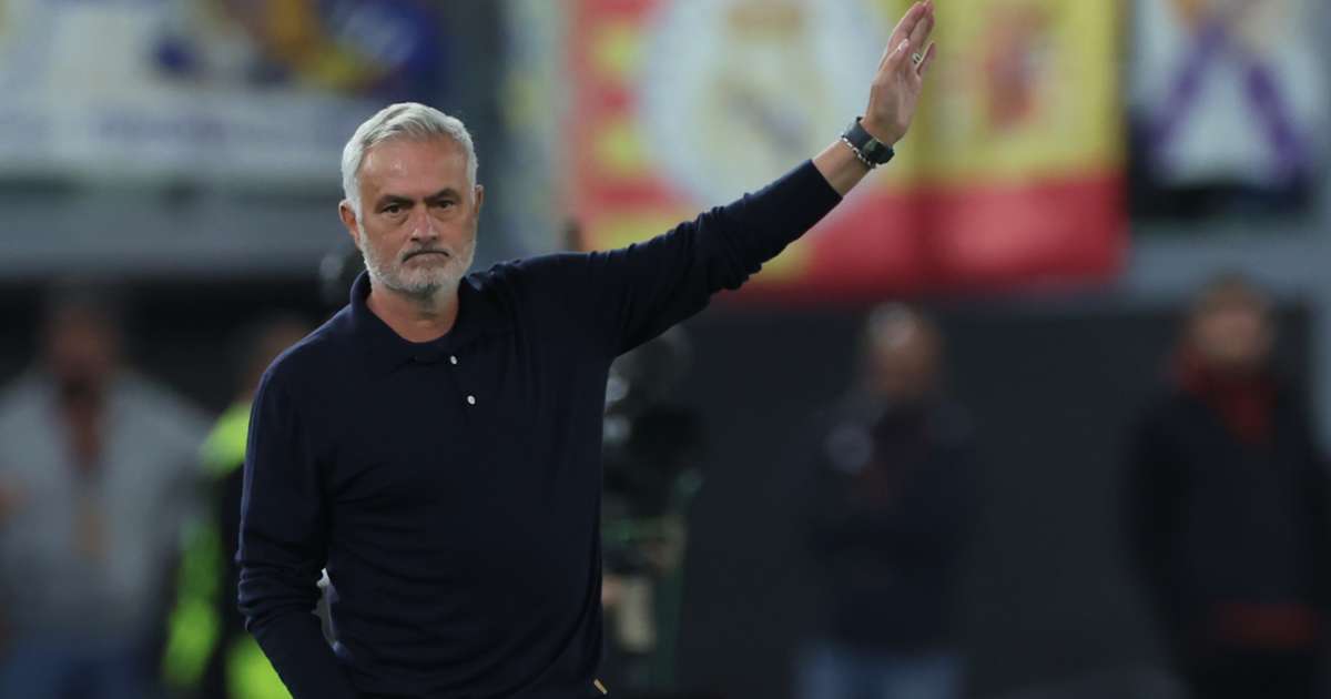 Real Madrid complete seven-minute comeback to beat Roma 4-3 as Mourinho hails unstoppable finish