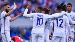 France celebrate Antoine Griezmann's opener against Bulgaria
