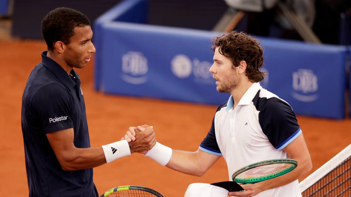 Top seed Auger-Aliassime stunned by Kovacevic in Hamburg Open last 16