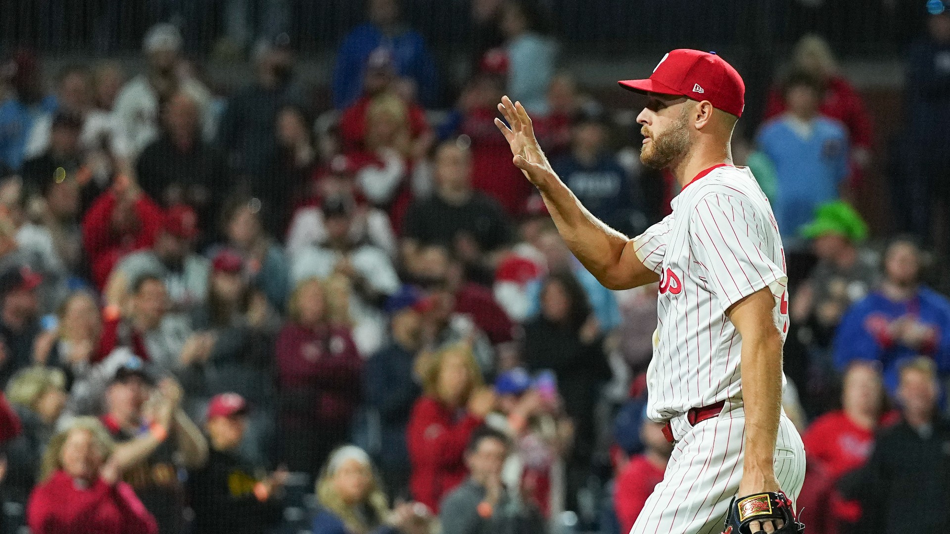 MLB: Wheeler loses no-hit bid in 8th inning as Phillies beat White Sox