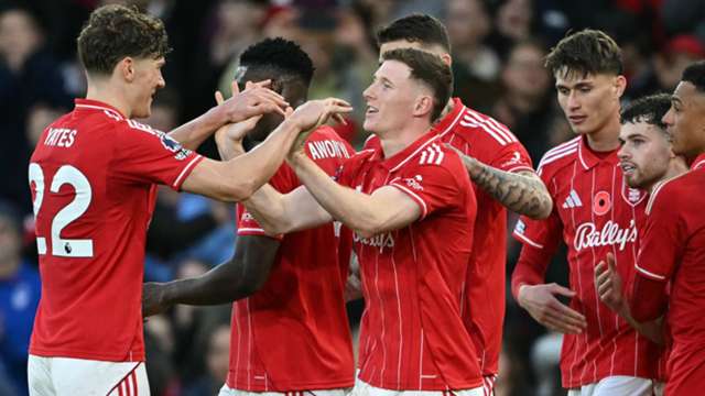 Nottingham Forest 3-1 Leeds United: Hosts fight back to earn Dyche first Premier League win