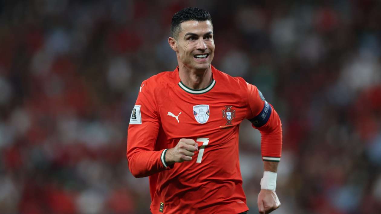 Ronaldo expects Ireland boos, promises to be a 'good boy'