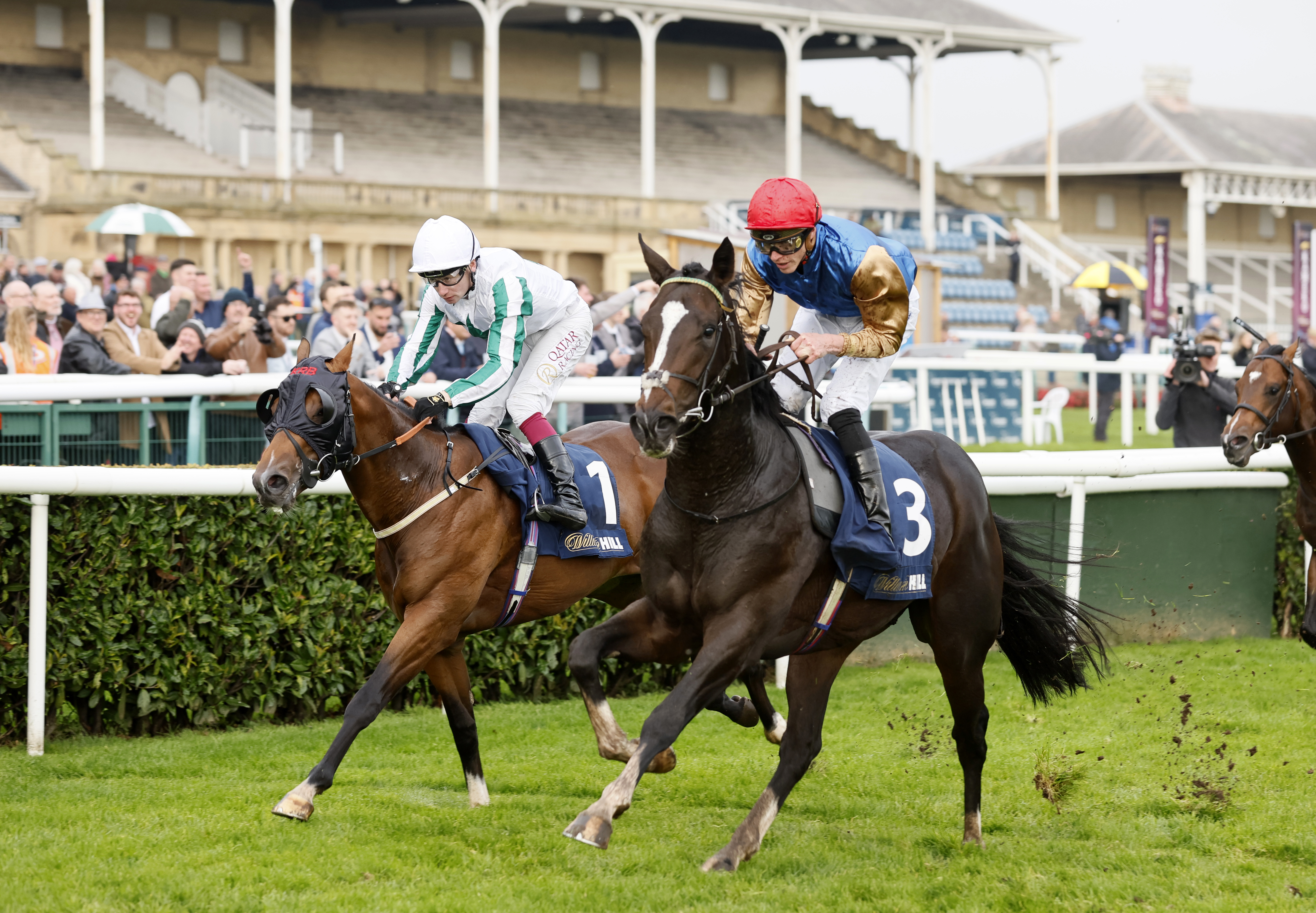 Ballymount Boy winning the Prospect Stakes at Doncaster