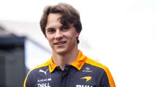 Piastri gets McLaren assurances amid Verstappen swap rumours