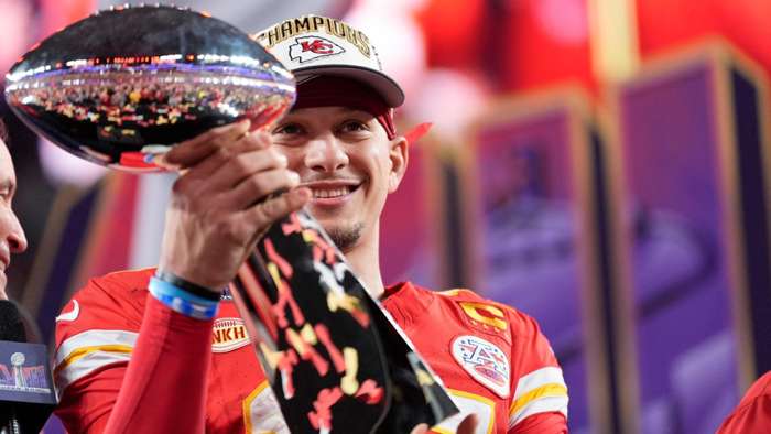 Patrick Mahomes says coach Andy Reid is the ‘best of all time’
