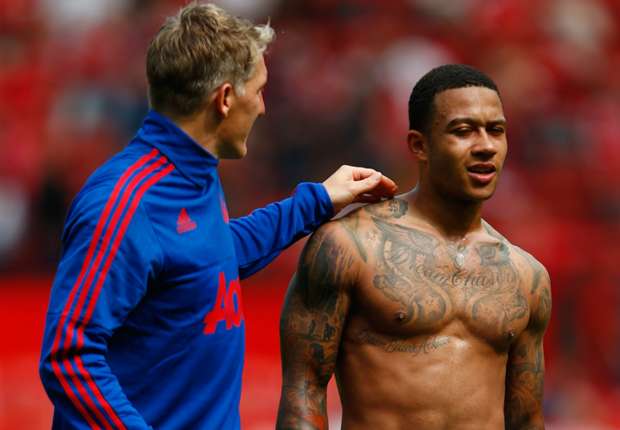 schweinsteiger-depay-cropped_hqtkqzumamij10id9u4bfrtji.jpg